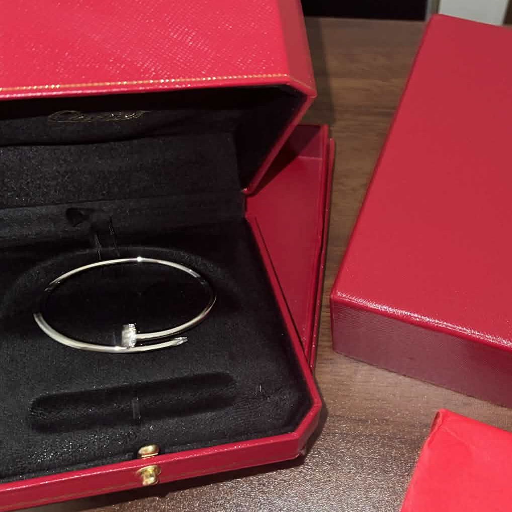 Nail Bangle