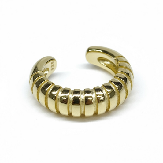 Ribbed Ear cuff